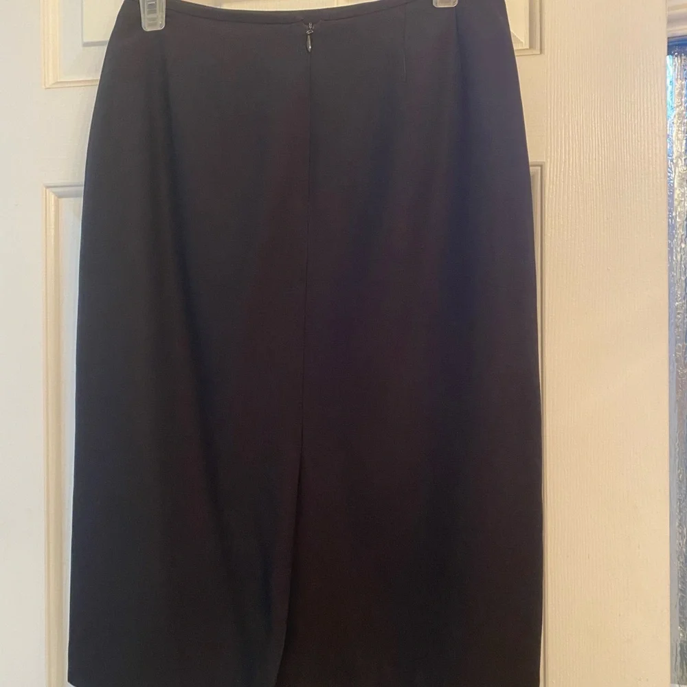 Kasper Classic Black Pencil Skirt Size 4p
